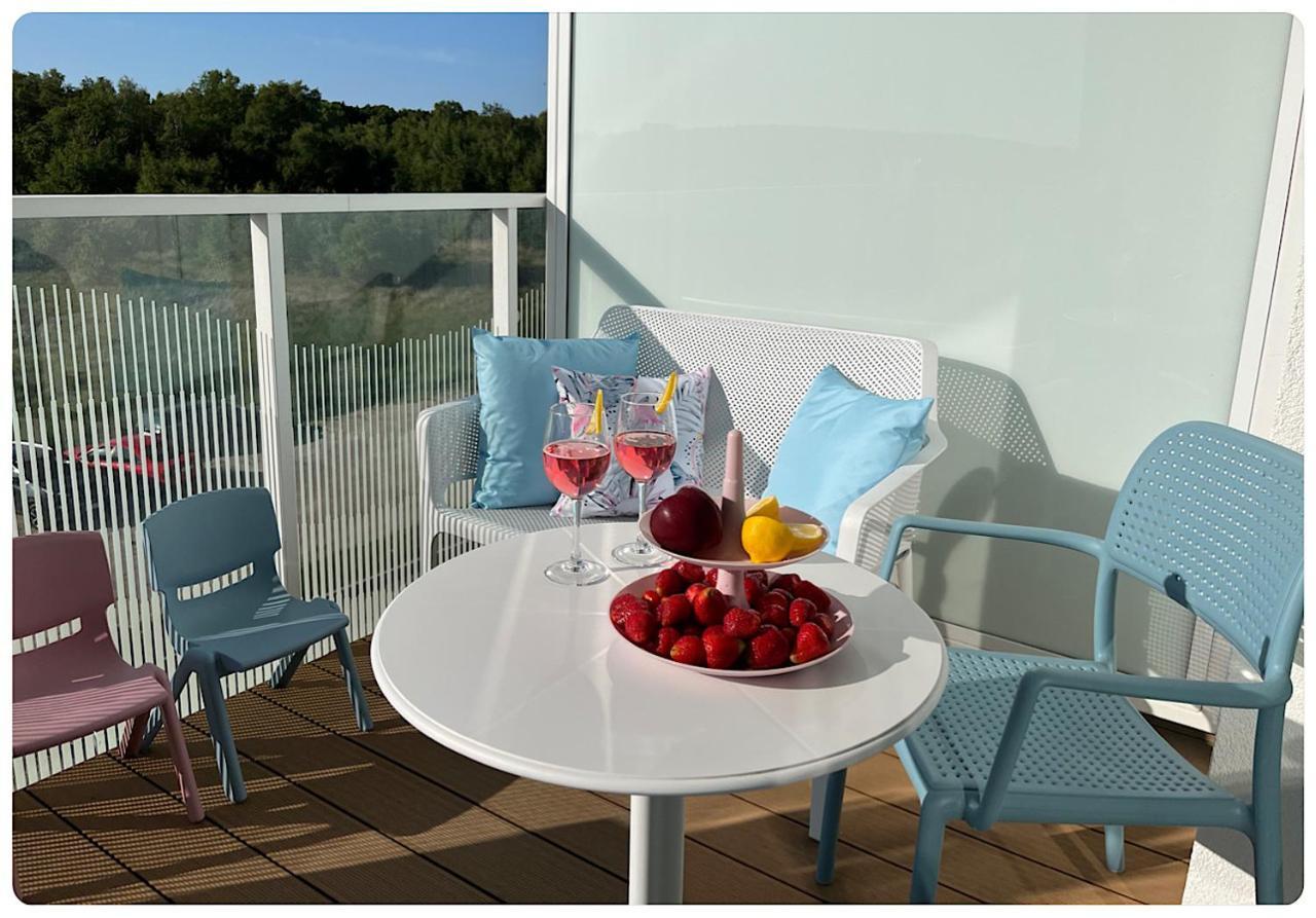 Hello Kolobrzeg Polanki Aqua Apartament Premium Exteriör bild